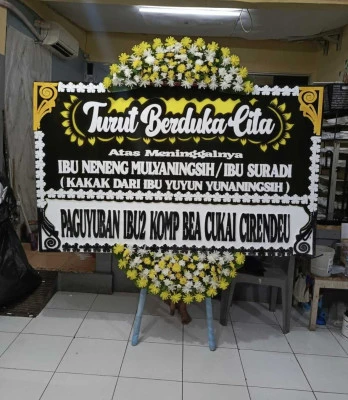 Papan Bunga di Karangsari Binong